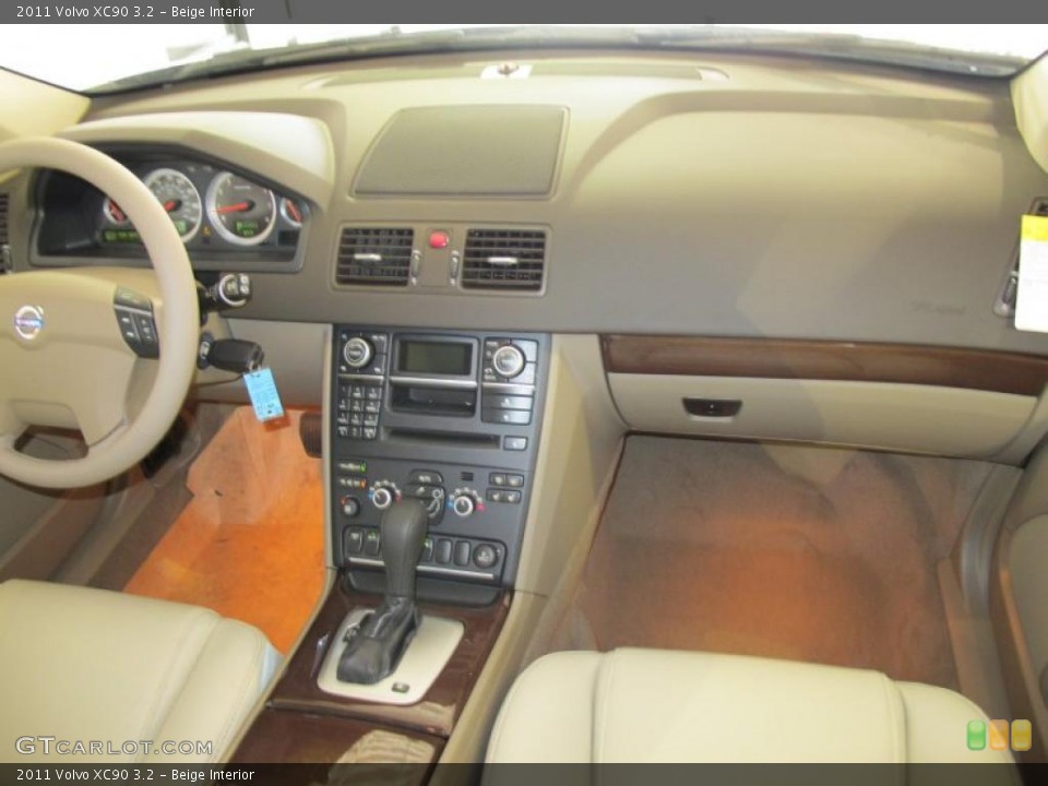 Beige Interior Dashboard for the 2011 Volvo XC90 3.2 #46758945
