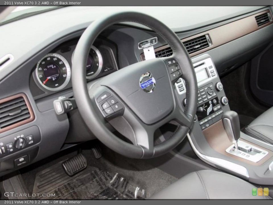 Off Black Interior Steering Wheel for the 2011 Volvo XC70 3.2 AWD #46759074