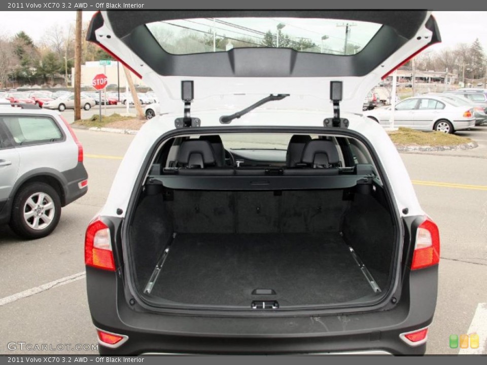 Off Black Interior Trunk for the 2011 Volvo XC70 3.2 AWD #46759104