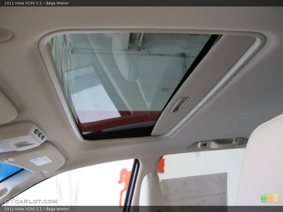 Beige Interior Sunroof for the 2011 Volvo XC90 3.2 #46759341