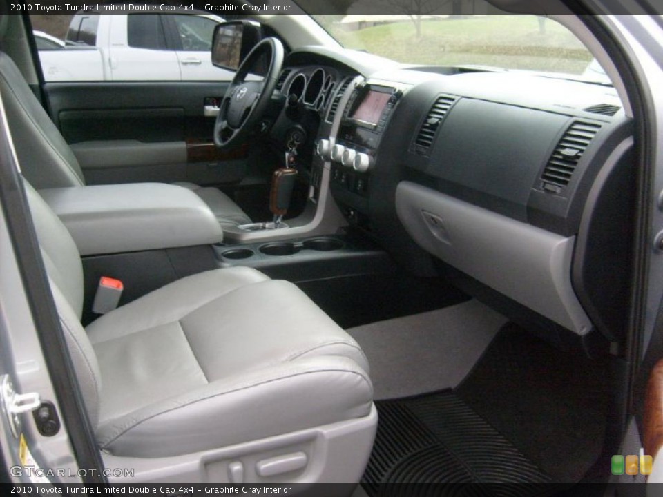 Graphite Gray Interior Photo for the 2010 Toyota Tundra Limited Double Cab 4x4 #46759398