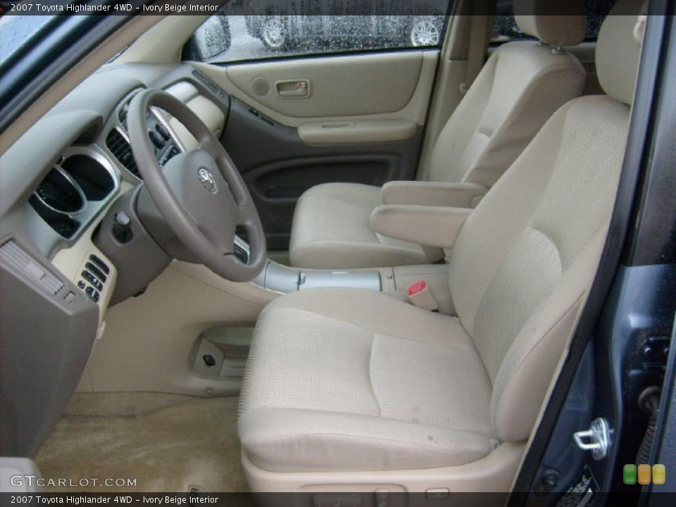 Ivory Beige Interior Photo for the 2007 Toyota Highlander 4WD #46760121
