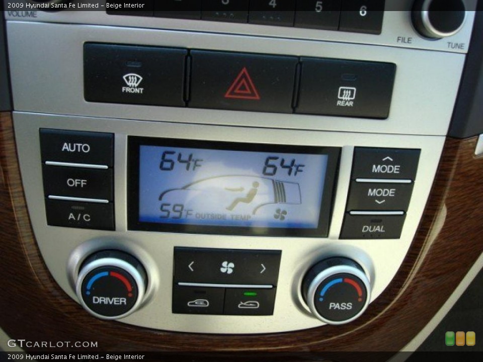 Beige Interior Controls for the 2009 Hyundai Santa Fe Limited #46761798
