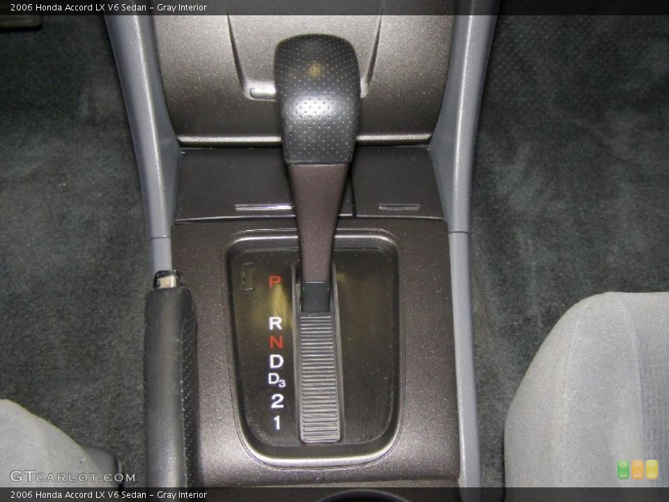 Gray Interior Transmission for the 2006 Honda Accord LX V6 Sedan #46763154