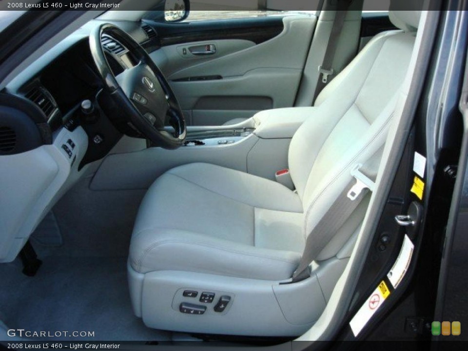 Light Gray Interior Photo for the 2008 Lexus LS 460 #46764615