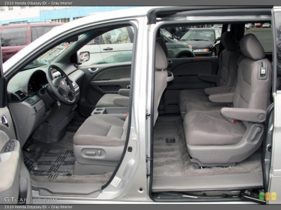Gray Interior Photo for the 2010 Honda Odyssey EX #46766286