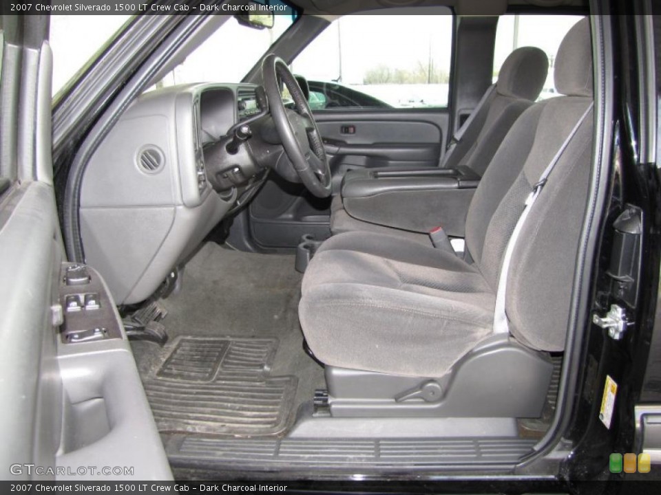 Dark Charcoal Interior Photo for the 2007 Chevrolet Silverado 1500 LT Crew Cab #46771413