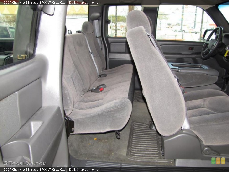 Dark Charcoal Interior Photo for the 2007 Chevrolet Silverado 1500 LT Crew Cab #46771428