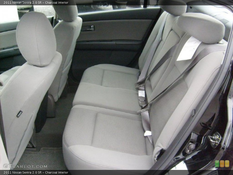 Charcoal Interior Photo for the 2011 Nissan Sentra 2.0 SR #46778540