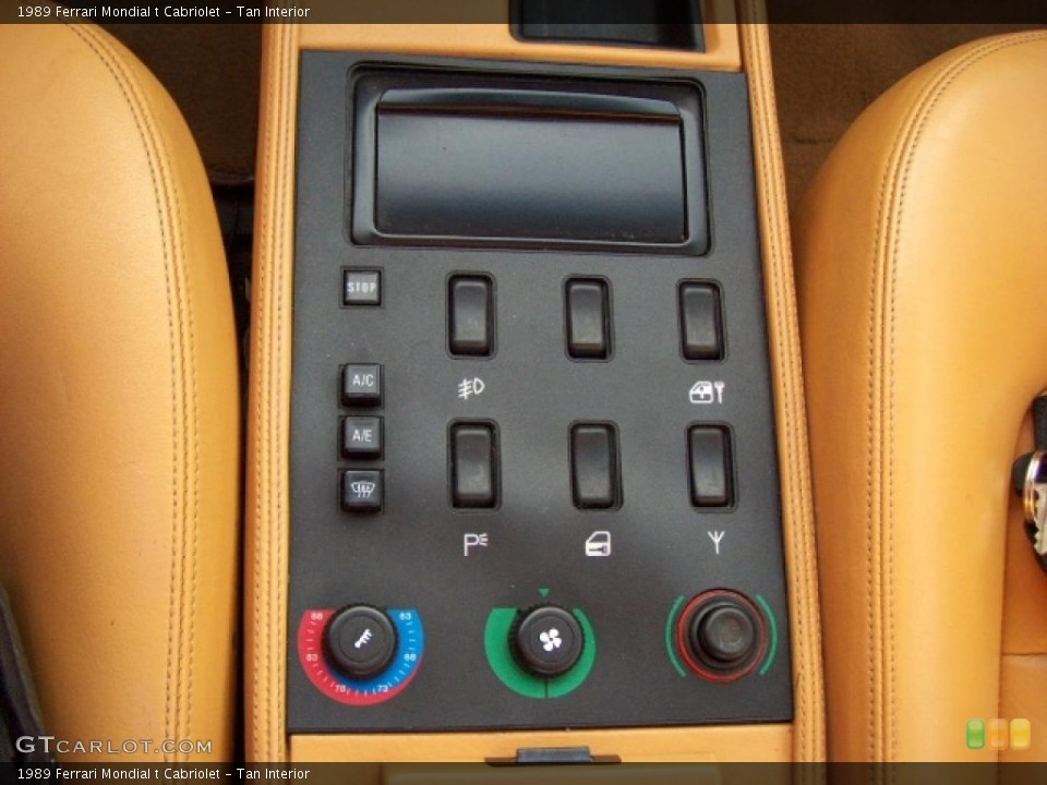 Tan Interior Controls for the 1989 Ferrari Mondial t Cabriolet #4677915