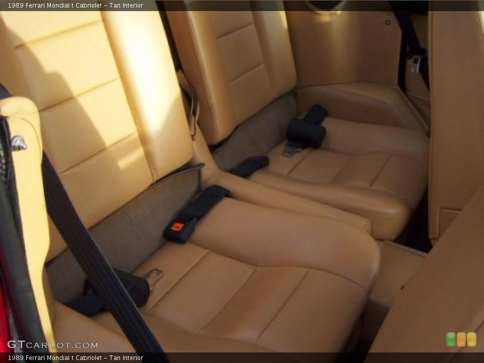 Tan Interior Photo for the 1989 Ferrari Mondial t Cabriolet #4677975