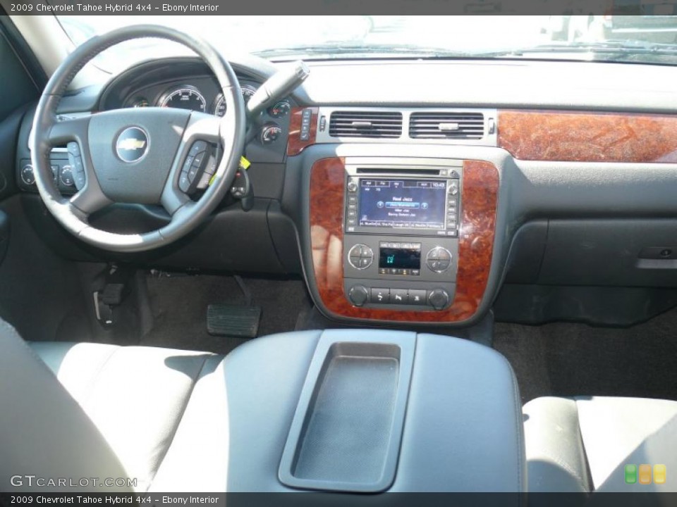 Ebony Interior Dashboard for the 2009 Chevrolet Tahoe Hybrid 4x4 #46783902