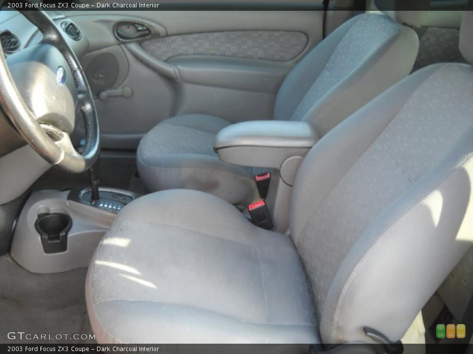 Dark Charcoal Interior Photo for the 2003 Ford Focus ZX3 Coupe #46785114