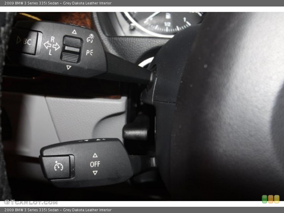 Grey Dakota Leather Interior Controls for the 2009 BMW 3 Series 335i Sedan #46785321