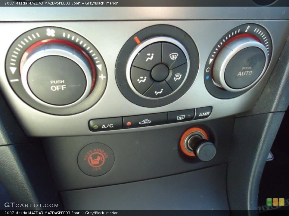 Gray/Black Interior Controls for the 2007 Mazda MAZDA3 MAZDASPEED3 Sport #46791498