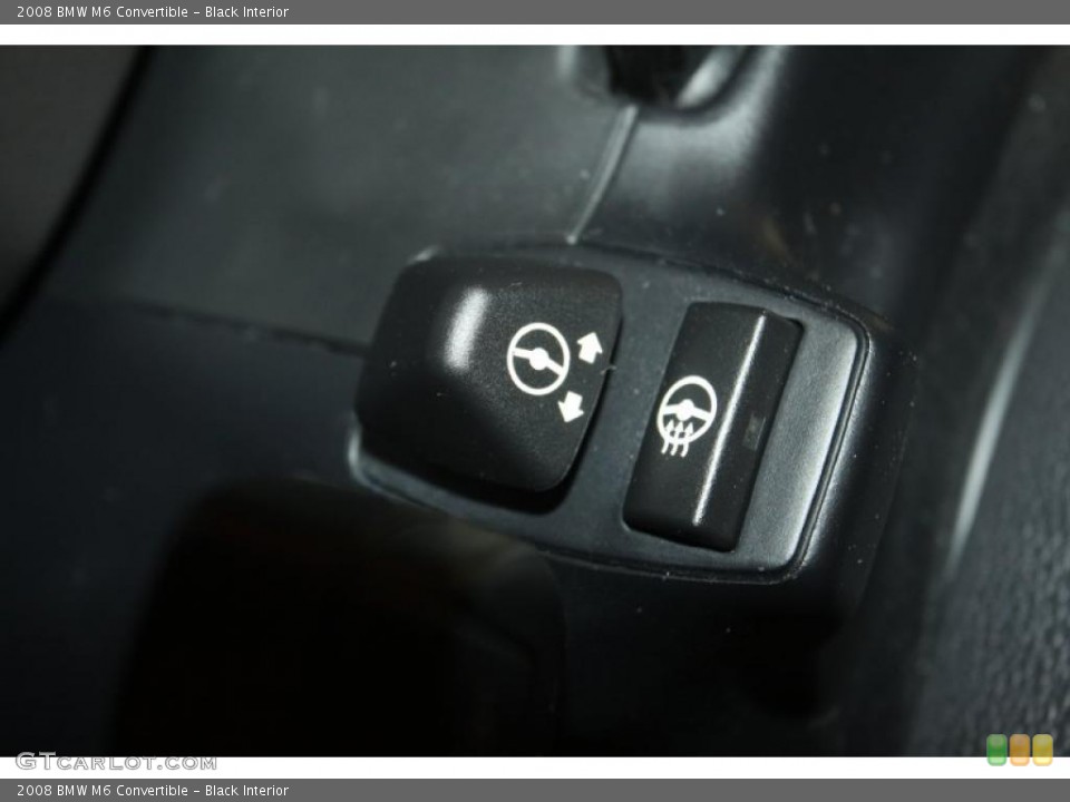 Black Interior Controls for the 2008 BMW M6 Convertible #46791735