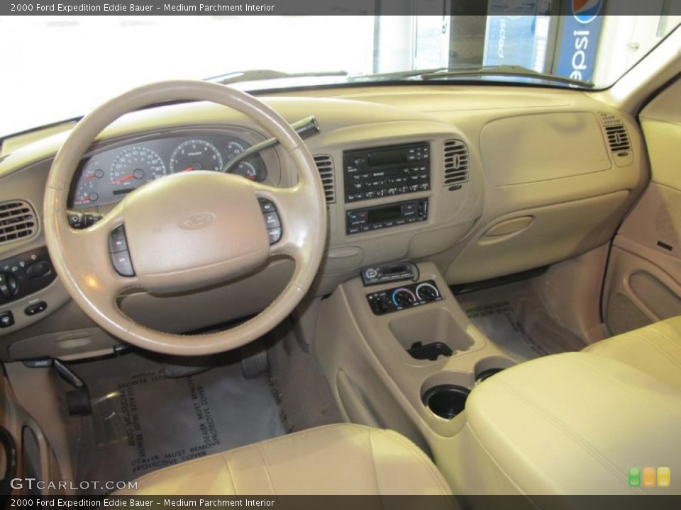 Medium Parchment Interior Dashboard for the 2000 Ford Expedition Eddie Bauer #46791828
