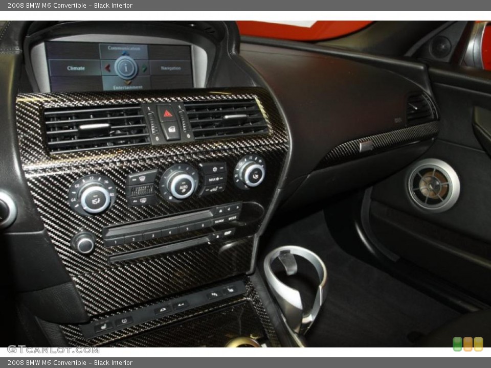 Black Interior Controls for the 2008 BMW M6 Convertible #46791993