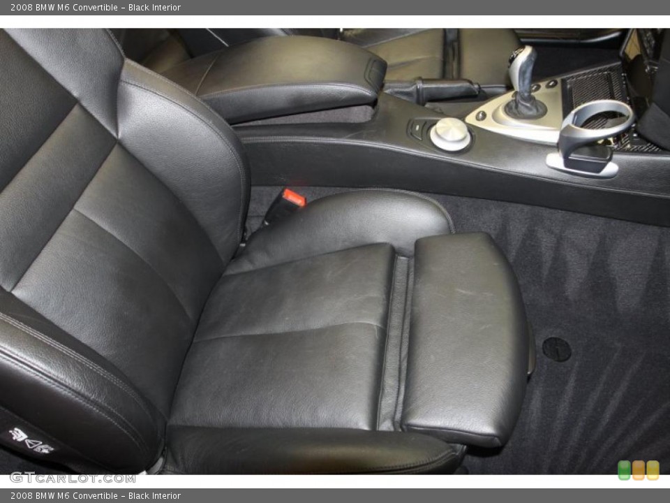 Black Interior Photo for the 2008 BMW M6 Convertible #46792338