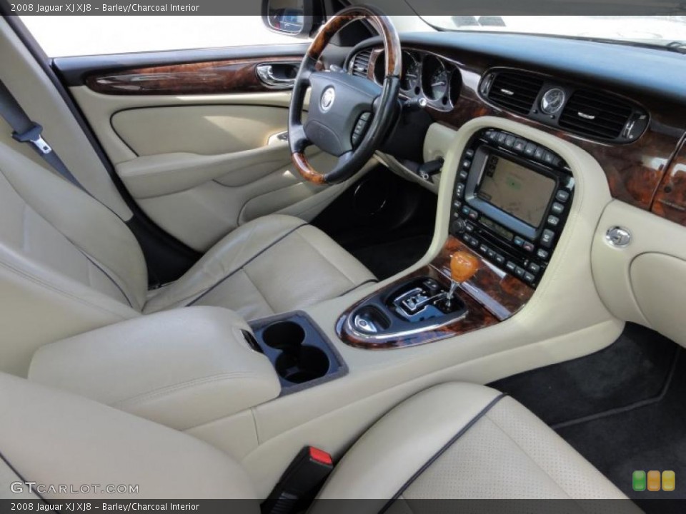 Barley/Charcoal Interior Photo for the 2008 Jaguar XJ XJ8 #46804278