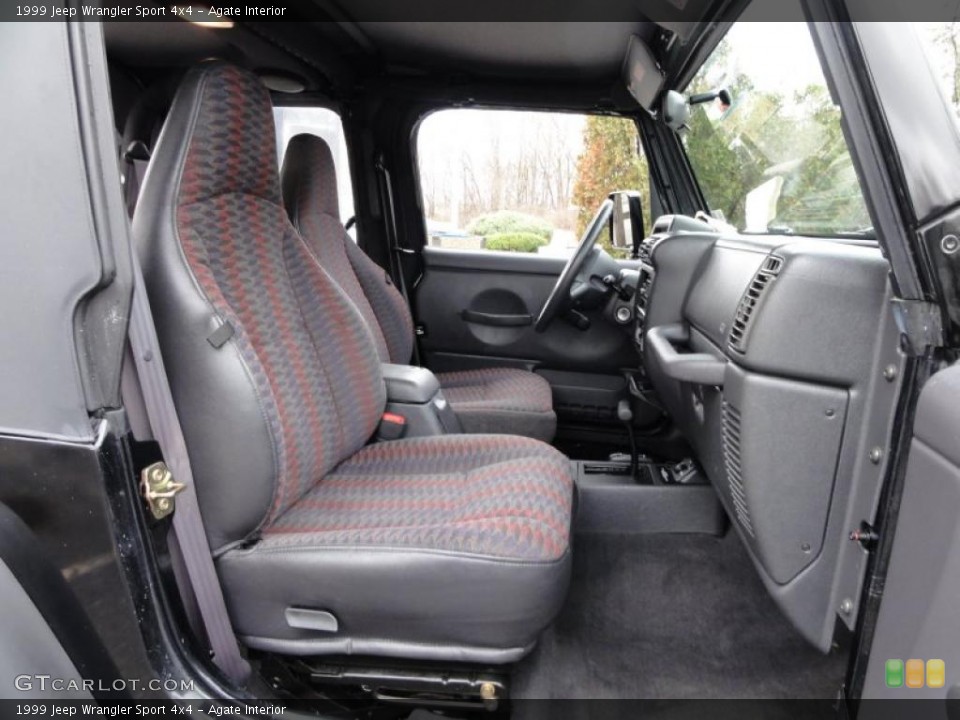 Agate Interior Photo for the 1999 Jeep Wrangler Sport 4x4 #46805088