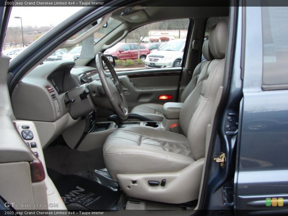 Taupe Interior Photo for the 2003 Jeep Grand Cherokee Limited 4x4 #46807662