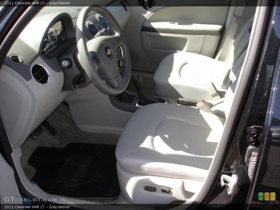 Gray Interior Photo for the 2011 Chevrolet HHR LT #46814775