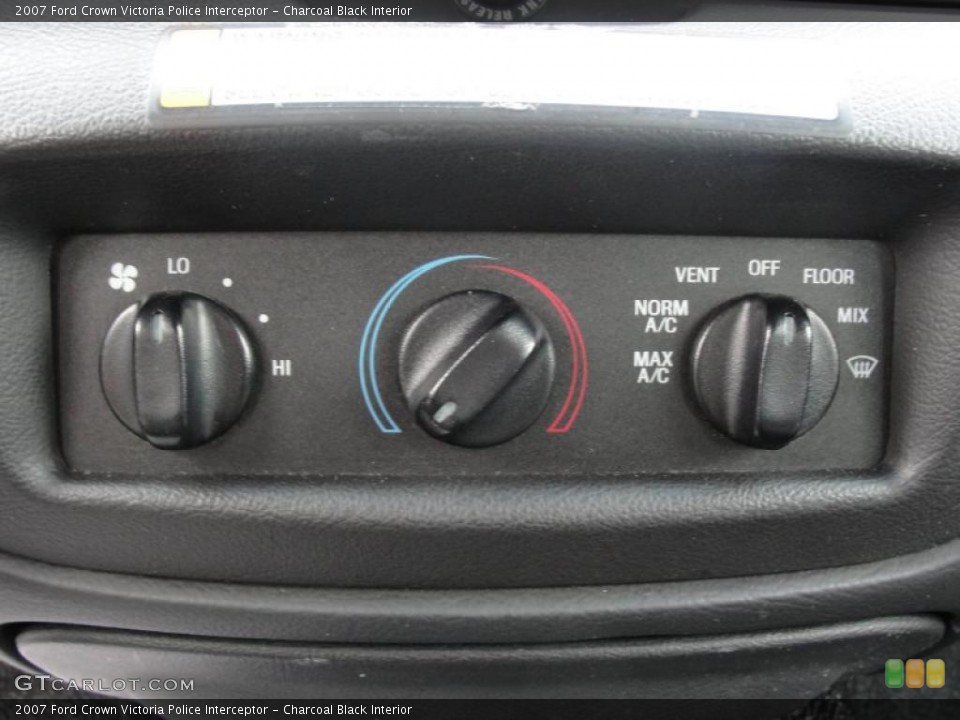 Charcoal Black Interior Controls for the 2007 Ford Crown Victoria Police Interceptor #46816986