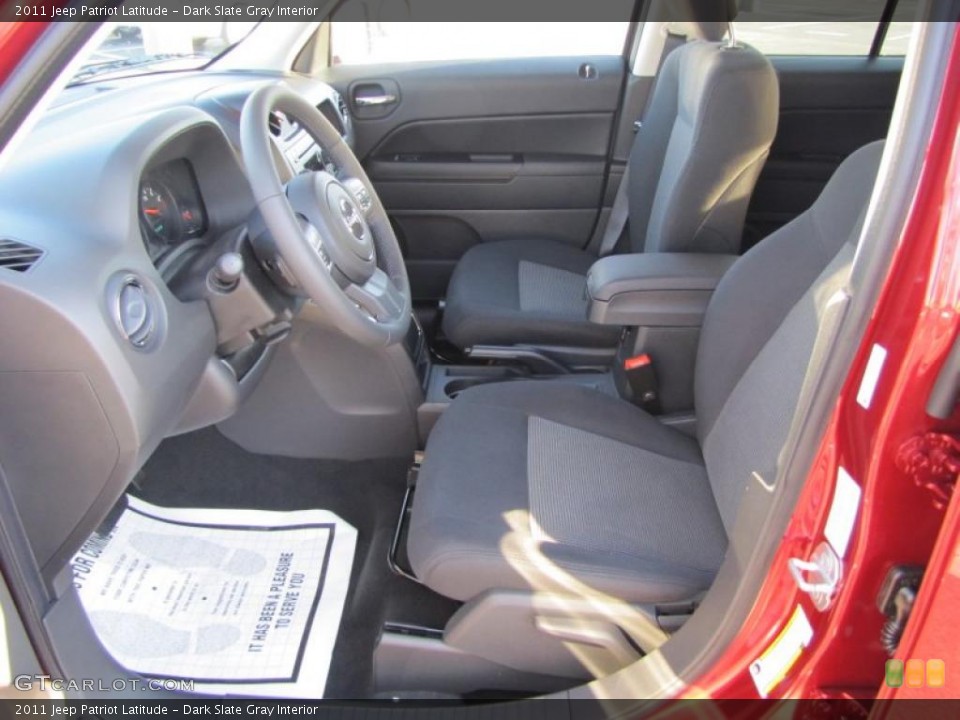 Dark Slate Gray Interior Photo for the 2011 Jeep Patriot Latitude #46822566