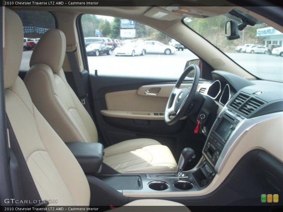Cashmere Interior Photo for the 2010 Chevrolet Traverse LTZ AWD #46823799