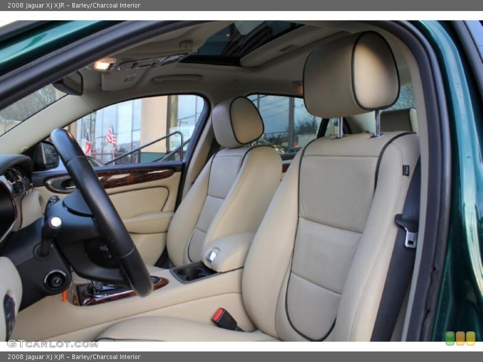 Barley/Charcoal Interior Photo for the 2008 Jaguar XJ XJR #46831962