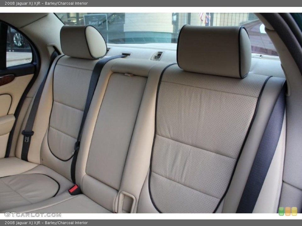 Barley/Charcoal Interior Photo for the 2008 Jaguar XJ XJR #46832028