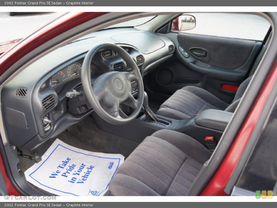 Graphite Interior Photo for the 2002 Pontiac Grand Prix SE Sedan #46832640