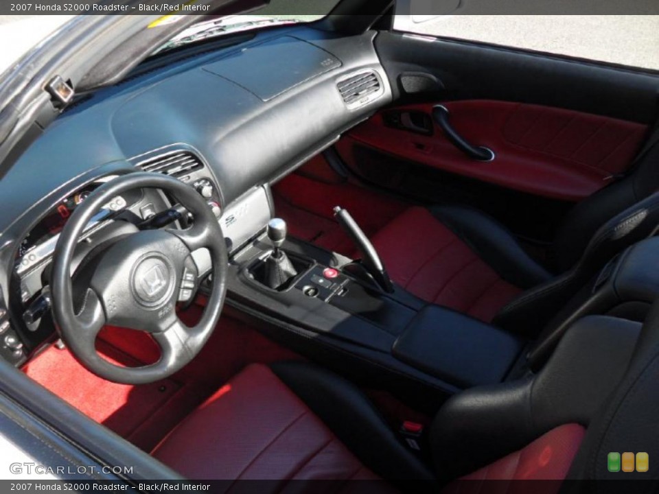 Black/Red Interior Photo for the 2007 Honda S2000 Roadster #46838352