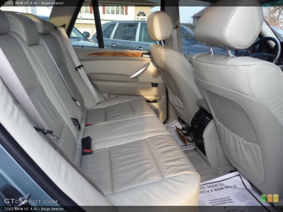 Beige Interior Photo for the 2002 BMW X5 4.4i #46839657