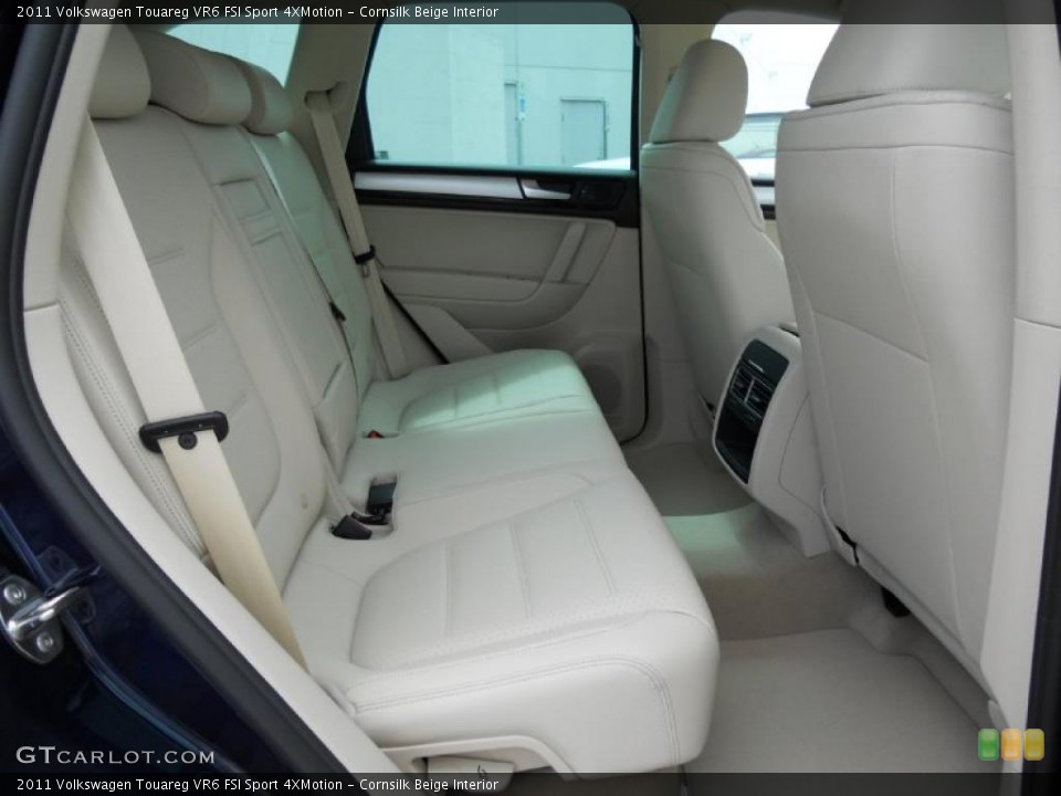 Cornsilk Beige Interior Photo for the 2011 Volkswagen Touareg VR6 FSI Sport 4XMotion #46851276