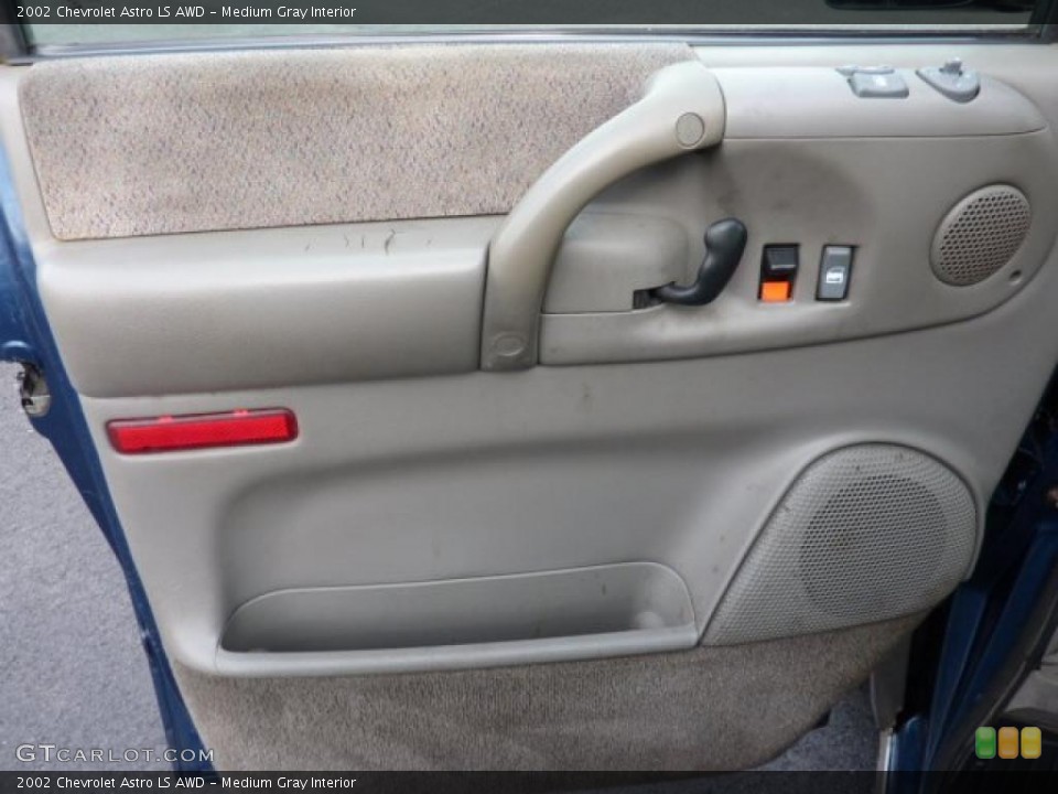 Medium Gray Interior Door Panel for the 2002 Chevrolet Astro LS AWD #46853040