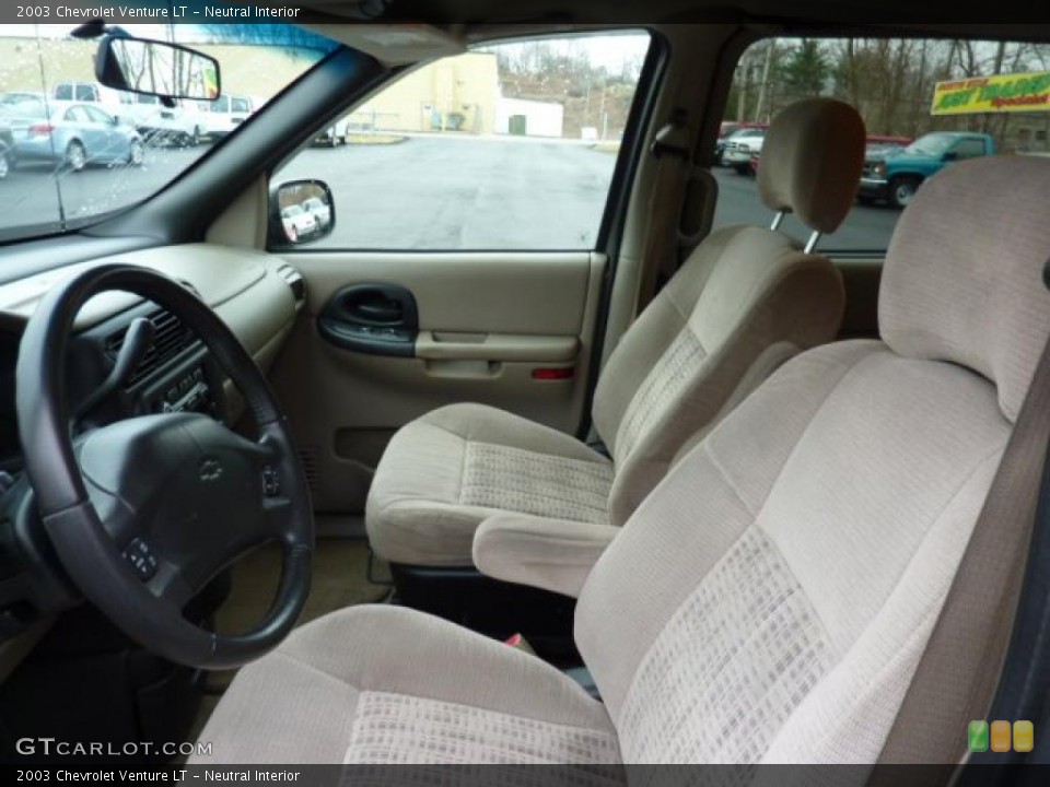 Neutral Interior Photo for the 2003 Chevrolet Venture LT #46854600