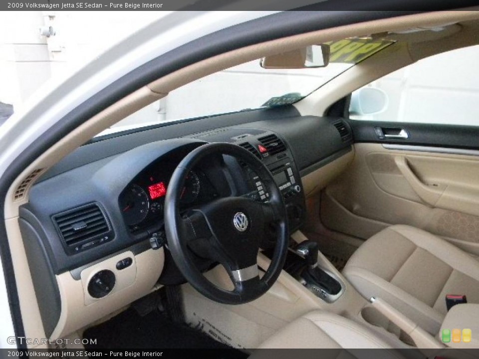 Pure Beige Interior Photo for the 2009 Volkswagen Jetta SE Sedan #46863660