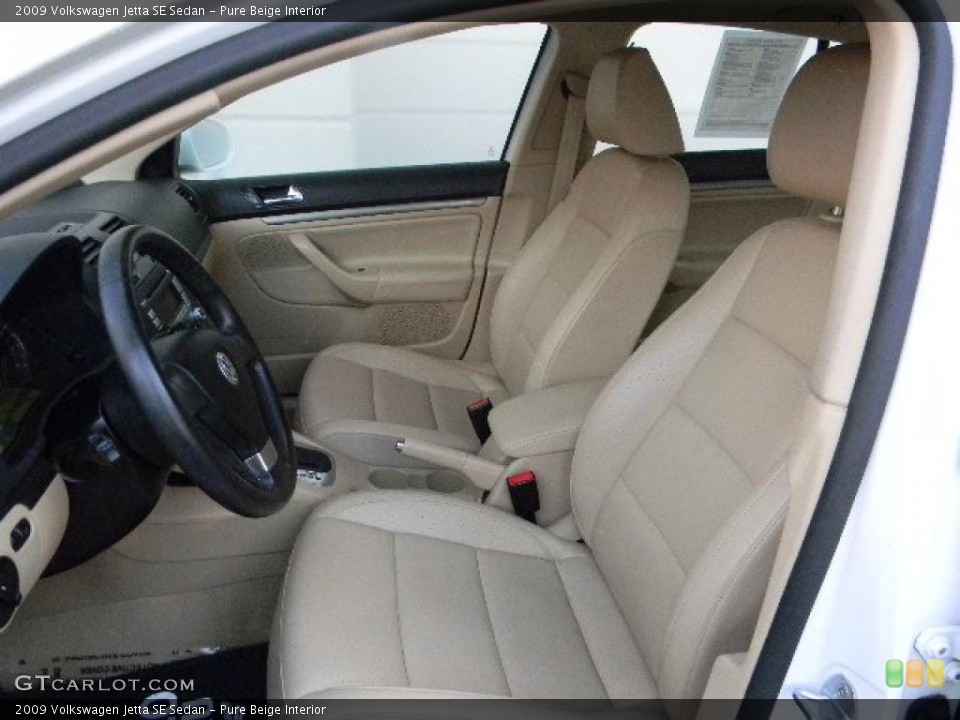 Pure Beige Interior Photo for the 2009 Volkswagen Jetta SE Sedan #46863675