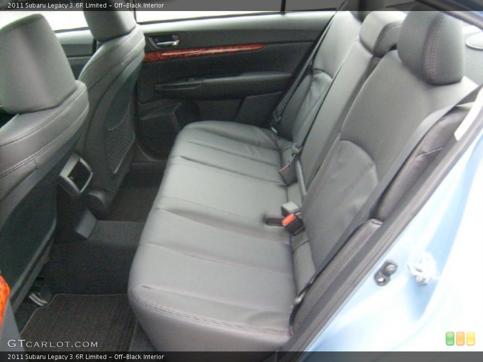 Off-Black Interior Photo for the 2011 Subaru Legacy 3.6R Limited #46863822