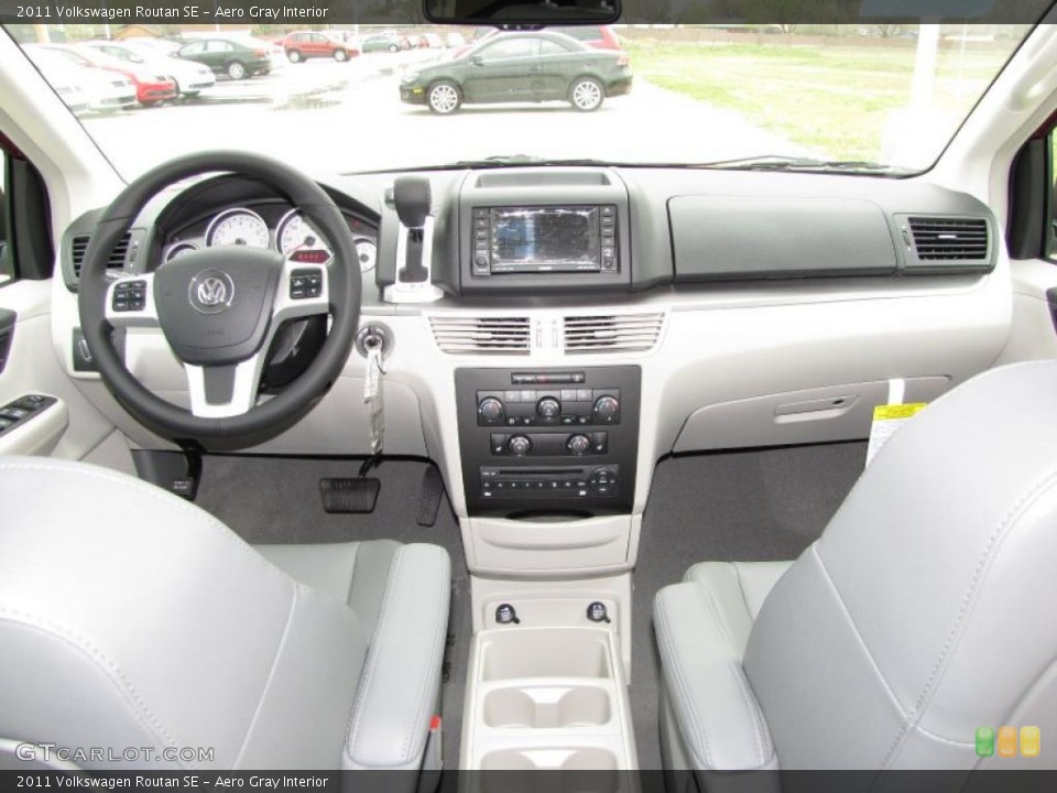 Aero Gray Interior Dashboard for the 2011 Volkswagen Routan SE #46864812