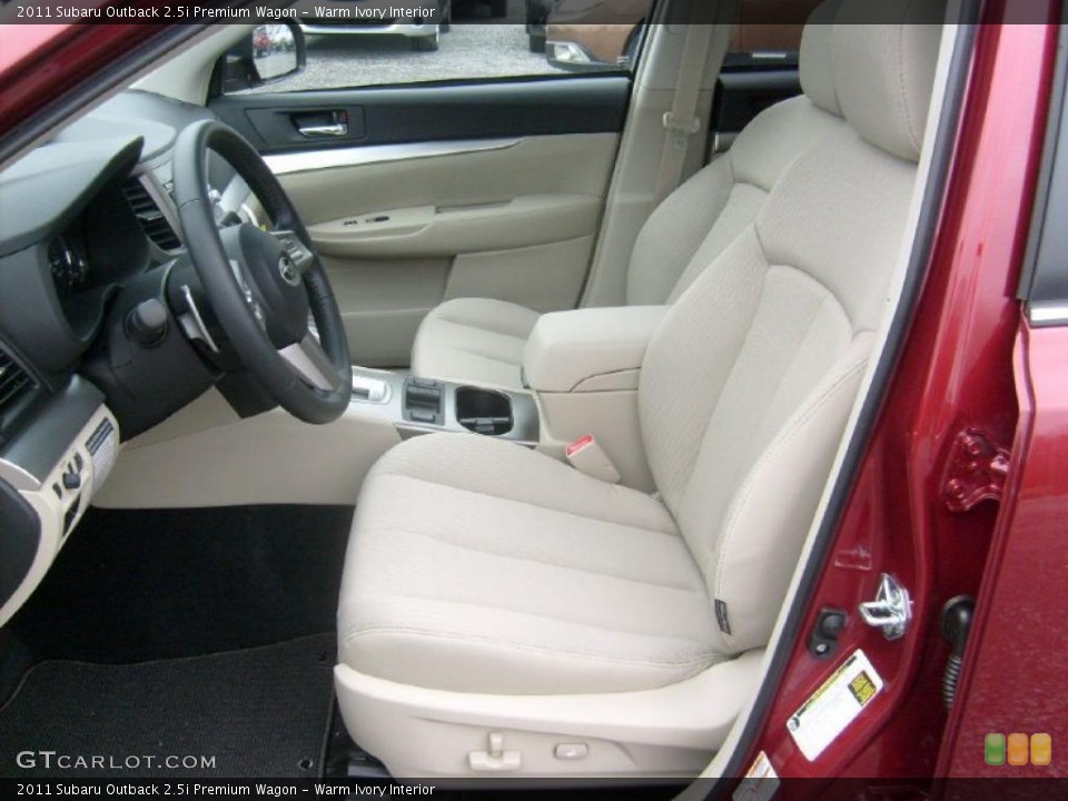 Warm Ivory Interior Photo for the 2011 Subaru Outback 2.5i Premium Wagon #46865142