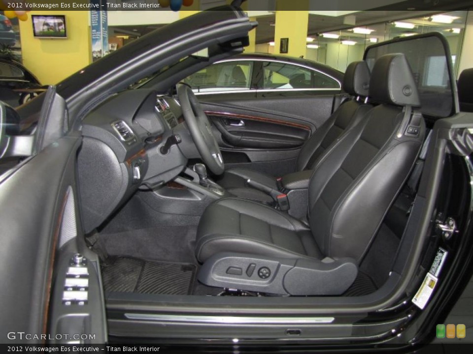 Titan Black Interior Prime Interior for the 2012 Volkswagen Eos Executive #46865838