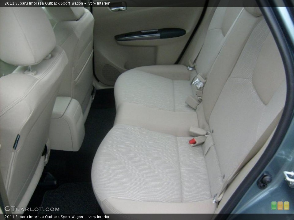 Ivory Interior Photo for the 2011 Subaru Impreza Outback Sport Wagon #46867605