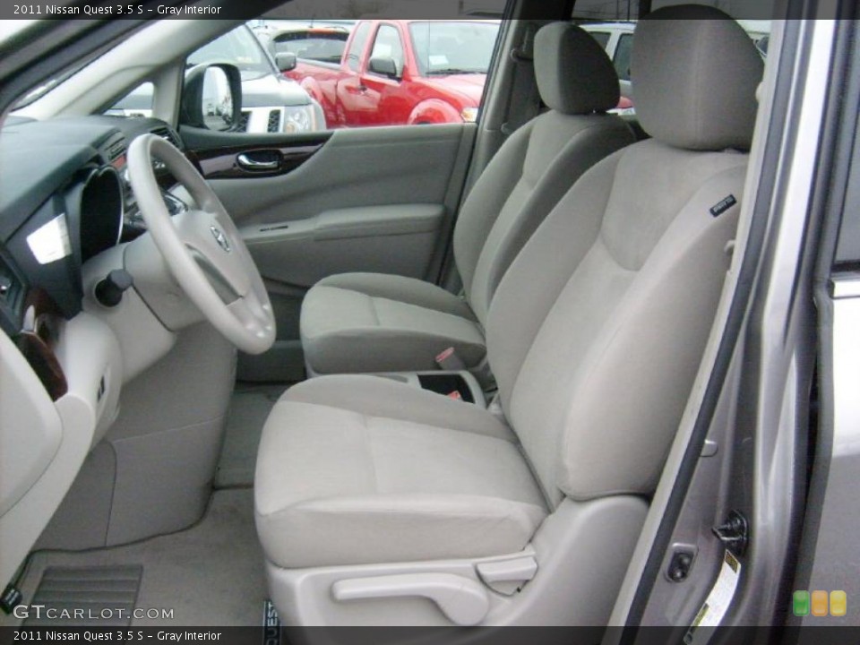 Gray Interior Photo for the 2011 Nissan Quest 3.5 S #46867839