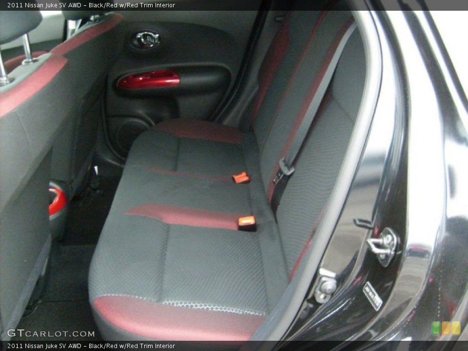 Black/Red w/Red Trim Interior Photo for the 2011 Nissan Juke SV AWD #46867902