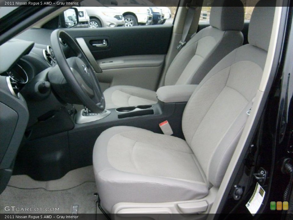 Gray Interior Photo for the 2011 Nissan Rogue S AWD #46868259