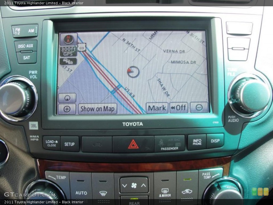 Black Interior Navigation for the 2011 Toyota Highlander Limited #46870952