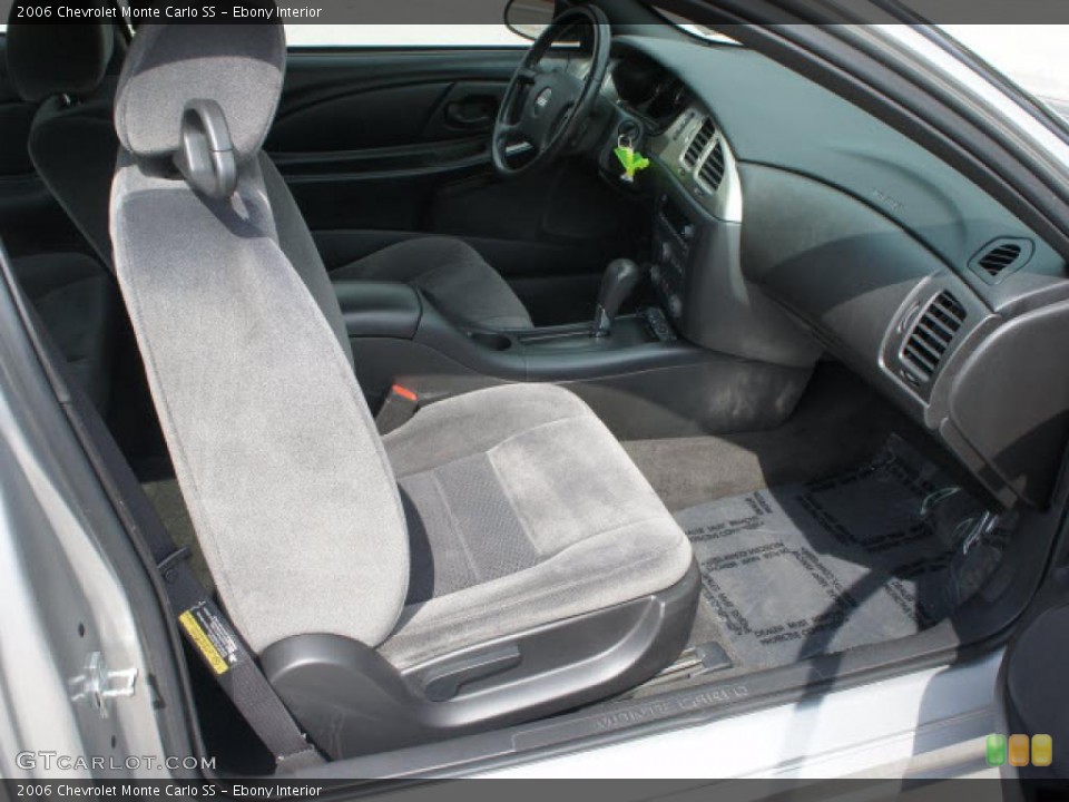 Ebony Interior Photo for the 2006 Chevrolet Monte Carlo SS #46870976